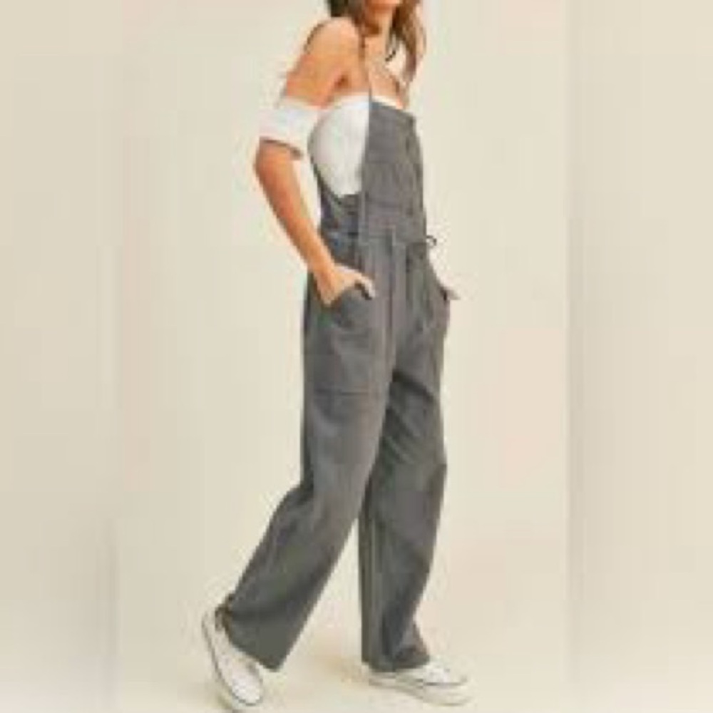 Miou Muse, Dolly Overalls, Drawstring & Pockets,Excellent Wardrobe Add, Size S